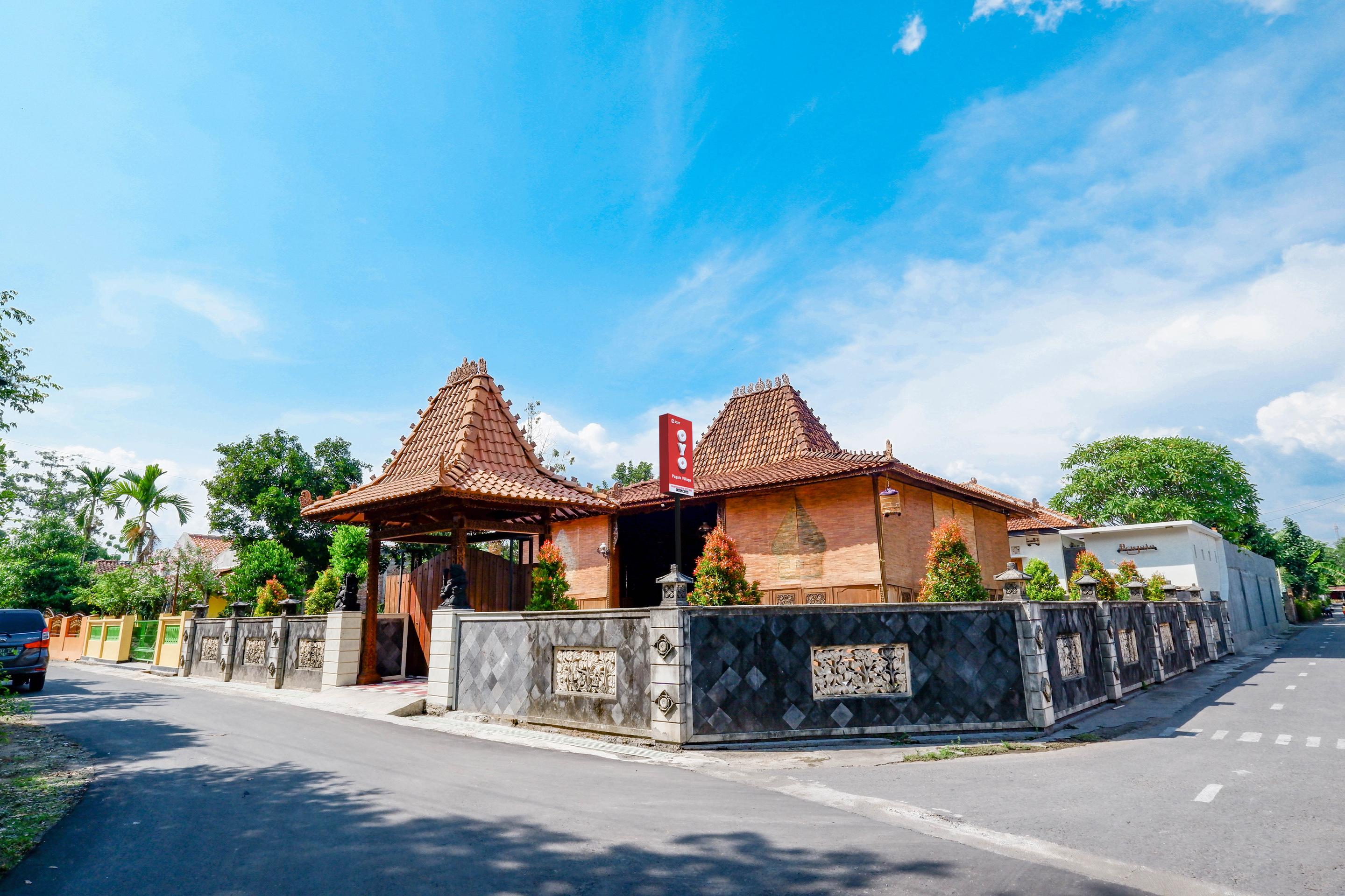 Oyo 2327 Pagsis Village Klaten Eksteriør billede